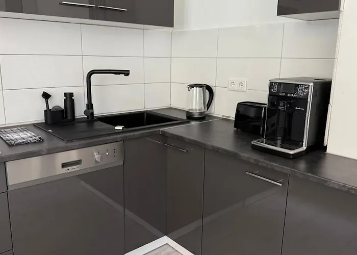 Zentral & Modern Naehe Duesseldorf Und Koeln * Wuppertal